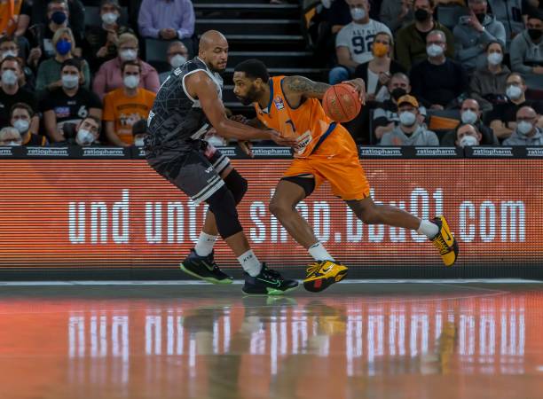 都会成倍增 都会成倍增