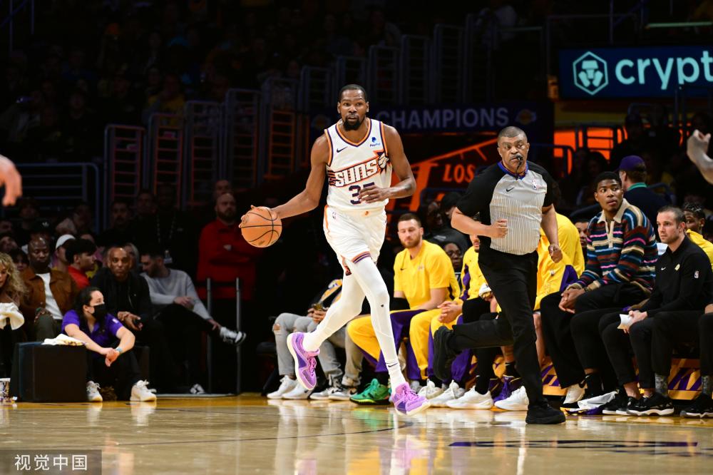 [高尔夫]泰国LPGA赛第三轮尹天琪反超岩井明爱 殷若宁T19.