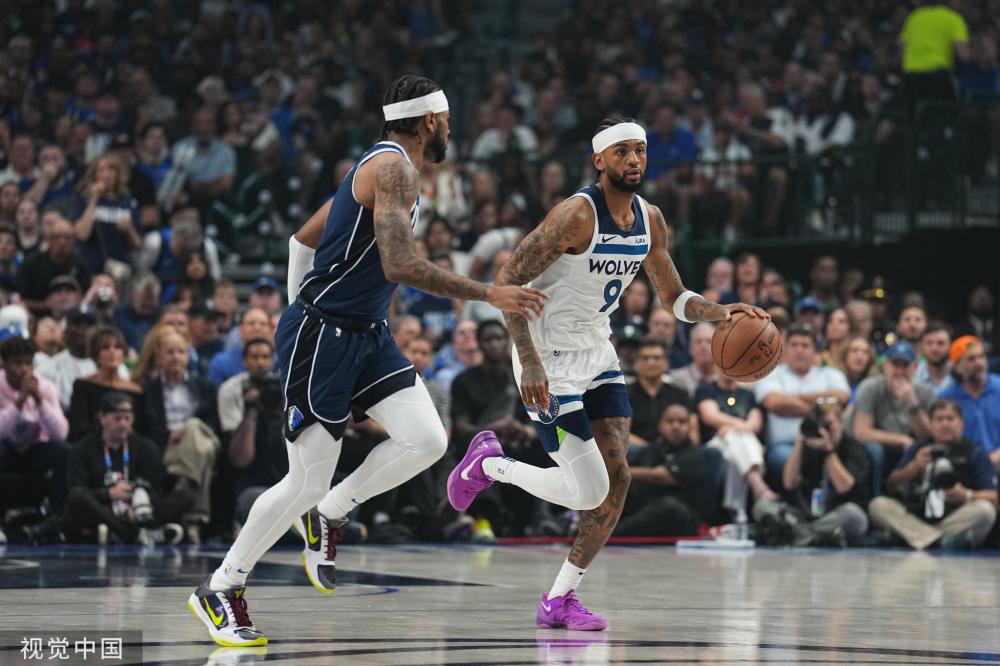 不仅展现了 不仅展现了