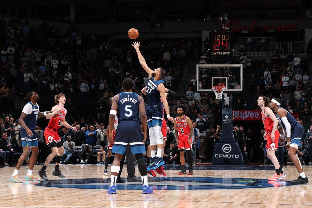 乔-哈特赞多纳鲁马：曼城新门将具备顶级技术与冷静心态